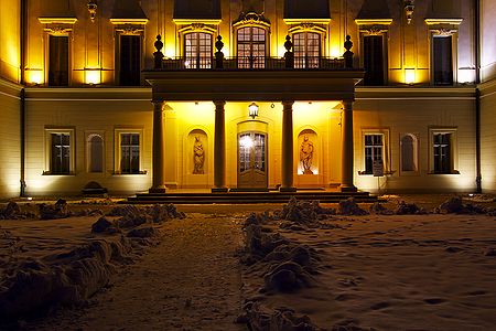 foto Białystok zimową nocą