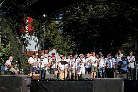 foto Męski Chór Szantowy "Zawisza Czarny", Rozewie